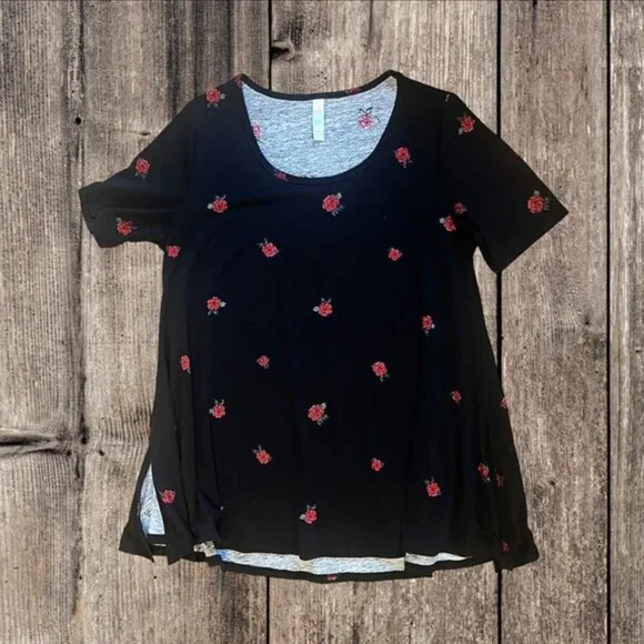 LuLaRoe Carly Simply Comfortable Perfect T Oversized Short Sleeve Floral Shirt S - Picture 3 of 10